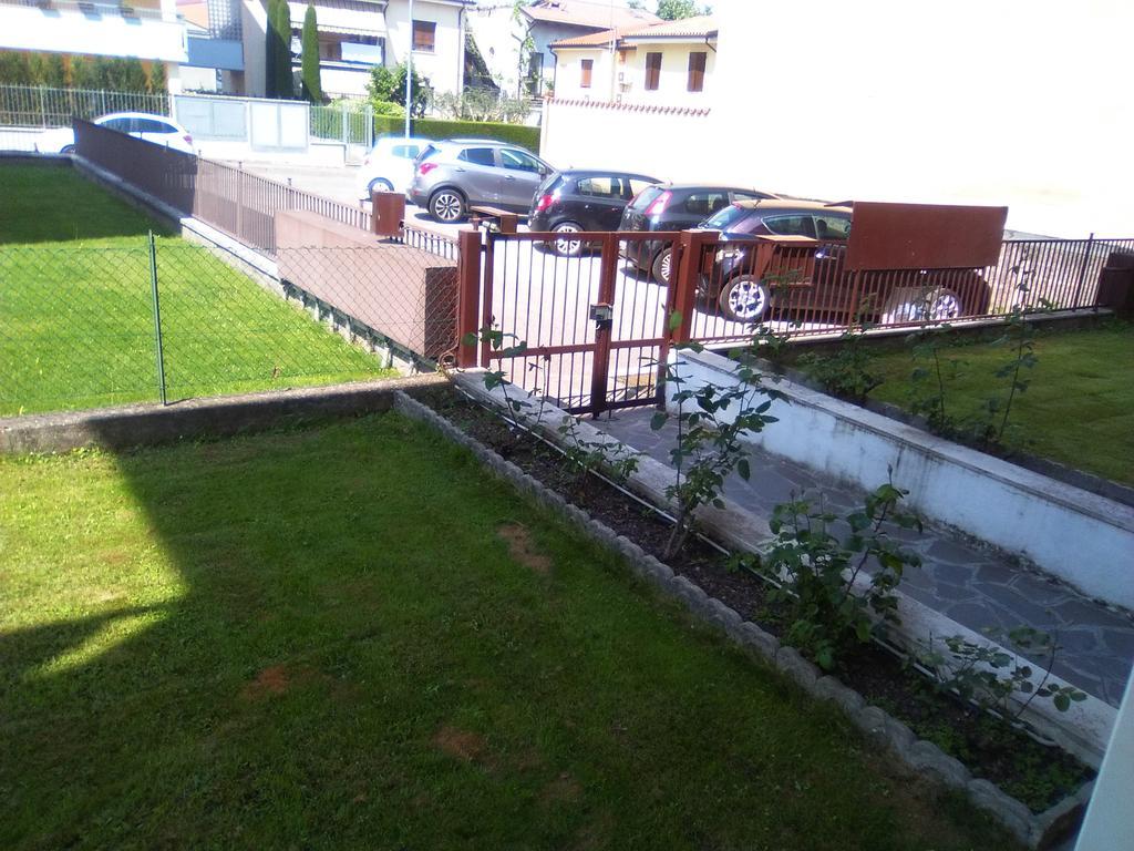 Casa Vacanze Francesca Bussolengo Esterno foto